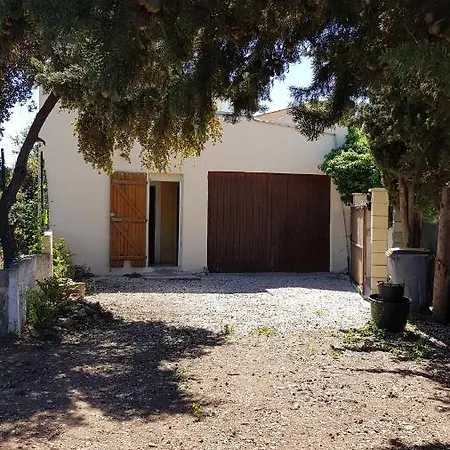 / Terrasse A بيت للعطل *